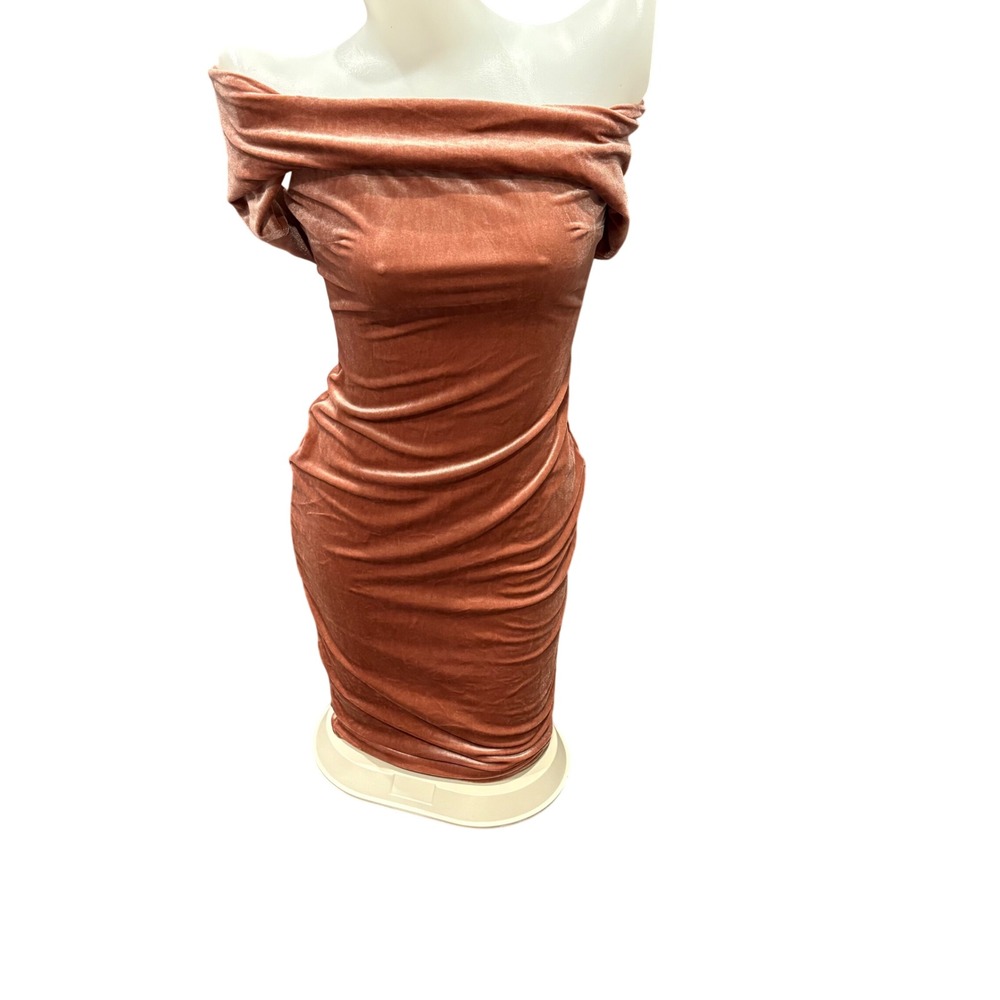 Gianni Bini XS Rose Quartz Velvet Bell Dress Off Shoulder Bodycon Midi Y2K Glam